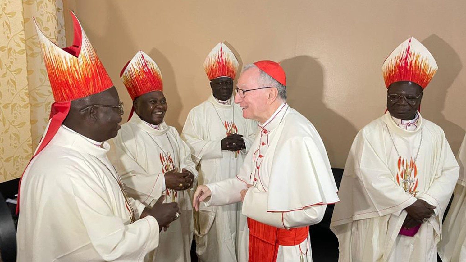 Parolin in South Sudan: "Let's close painful pages for the country - Vatican News