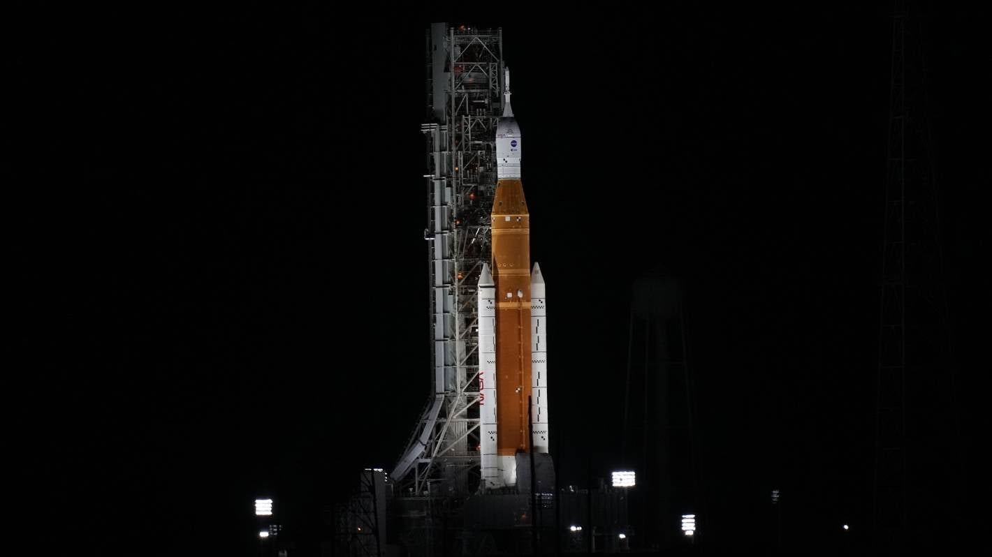 What is a launch window? And why is it needed to get a rocket into space?