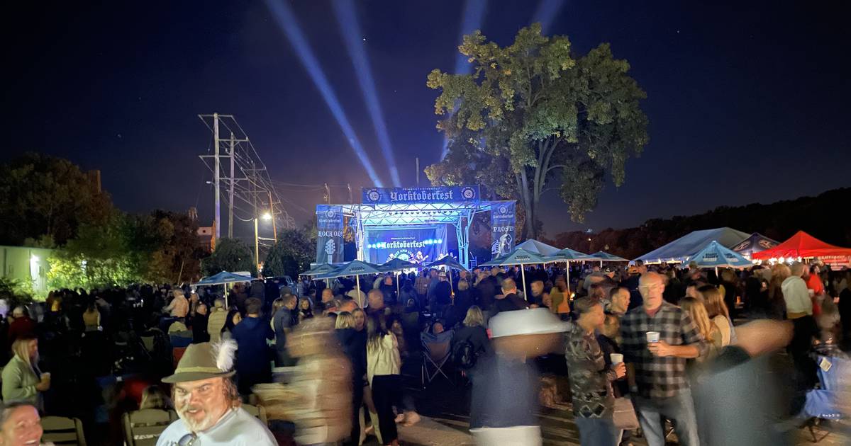 Big crowd enjoys Yorktoberfest in downtown Yorkville; more than $60,000 raised for Kiwanis Club Foundation