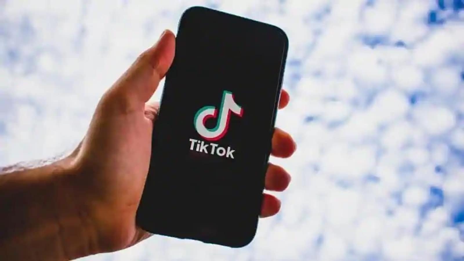 Xi Jinping's China could force TikTok to share American users' data, claims US senator: Report