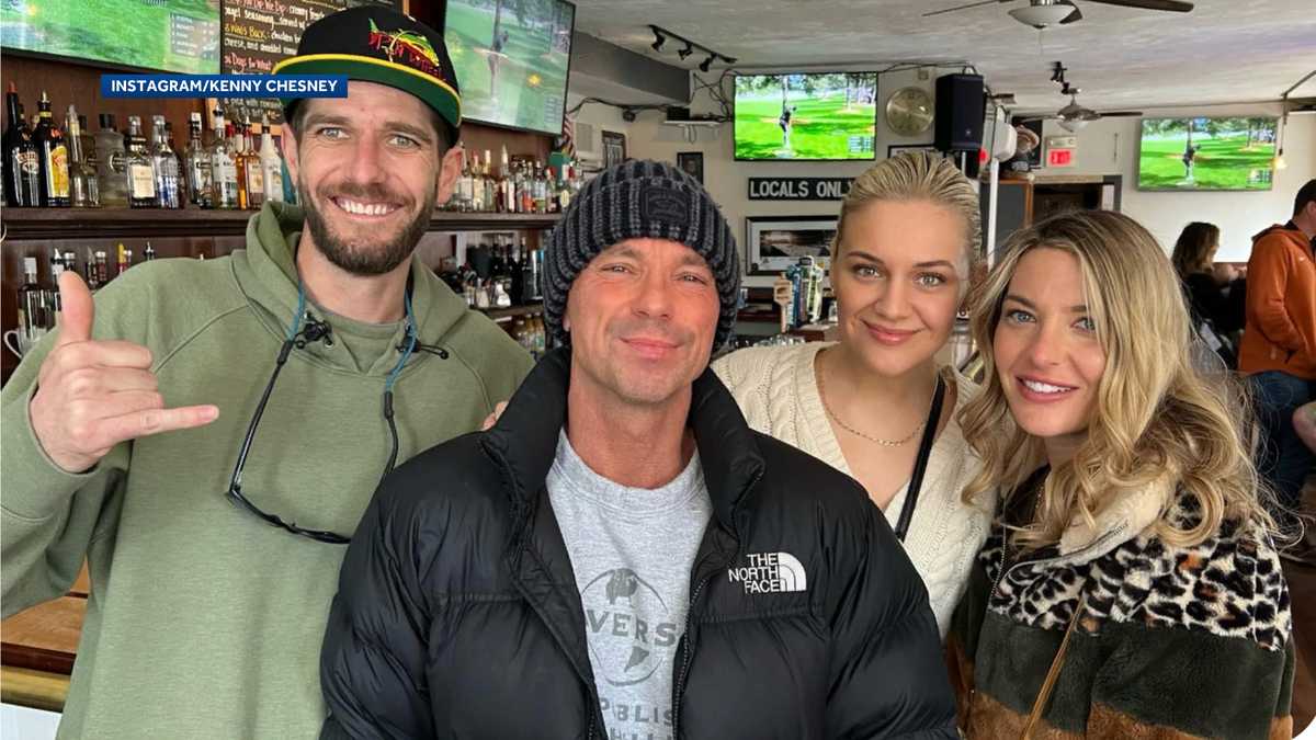 Country music superstar Kenny Chesney spotted in New Hampshire