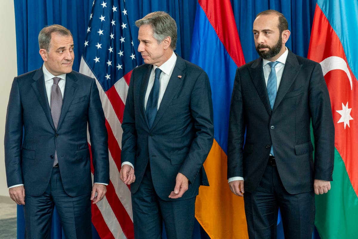 US says Armenia and Azerbaijan have made 'further progress' toward a peace deal