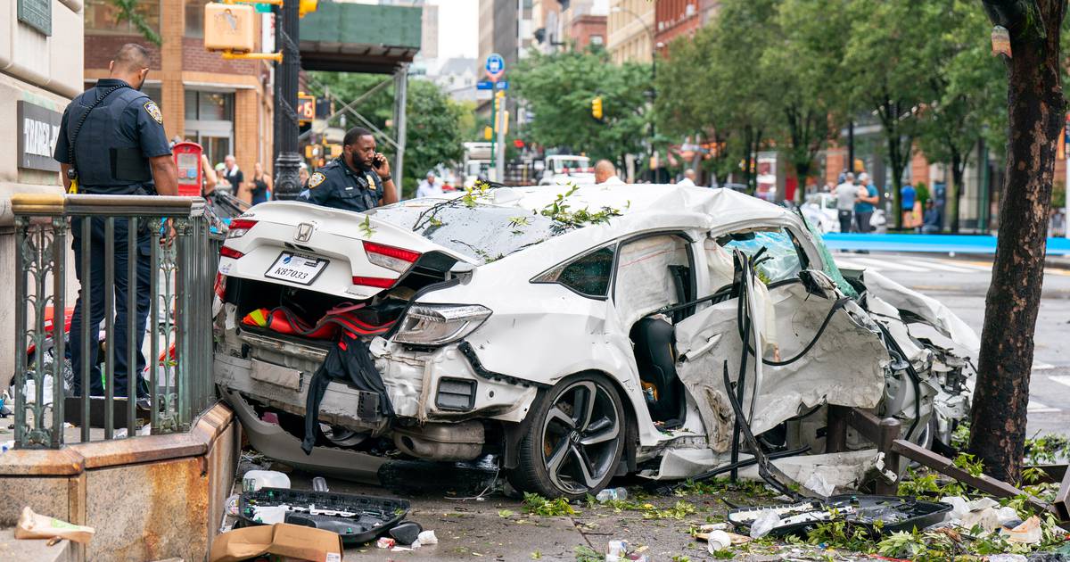 Driver sped through red light in fatal Brooklyn hit-and-run