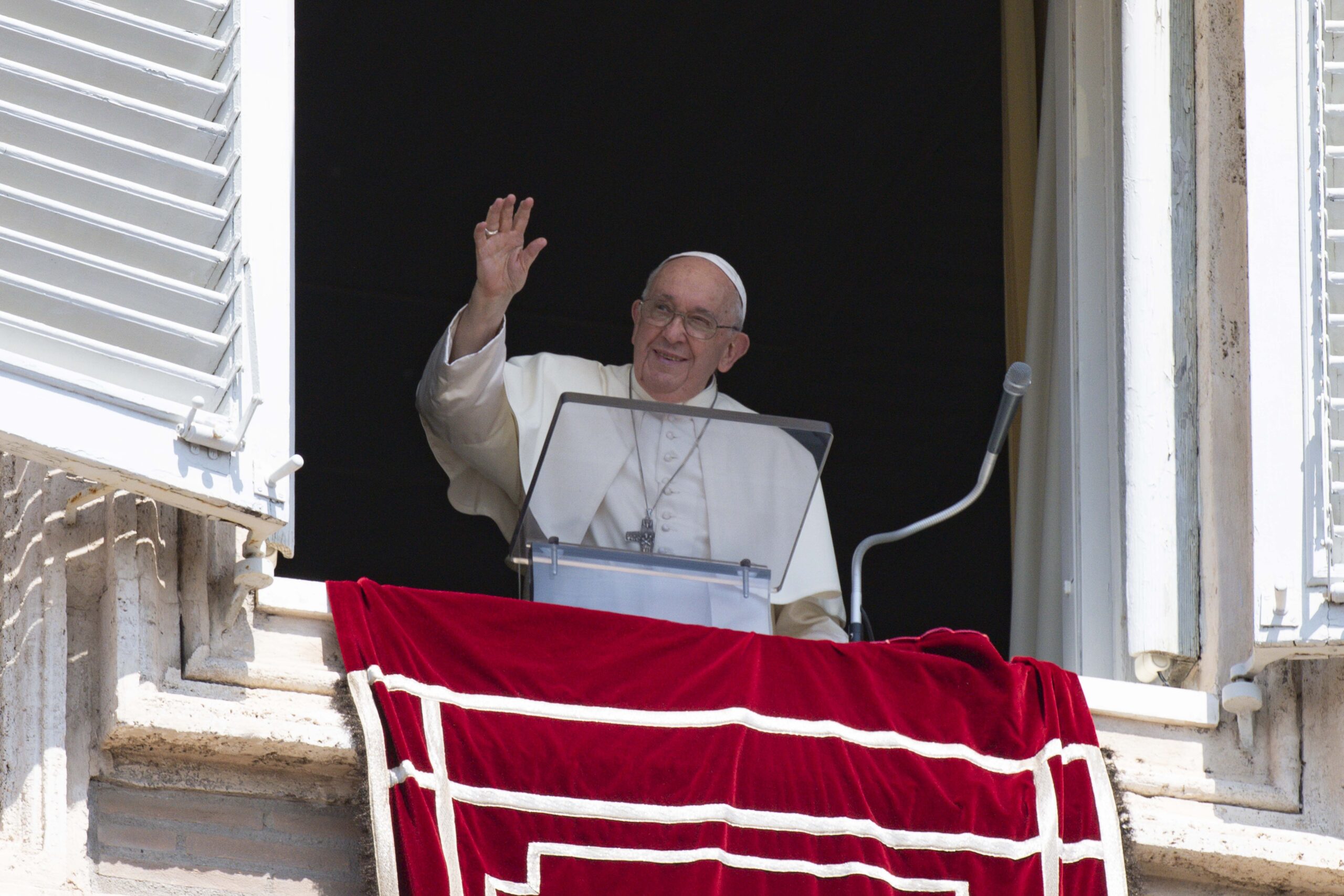 Pope Francis: Christians ‘are invited to be open to change’