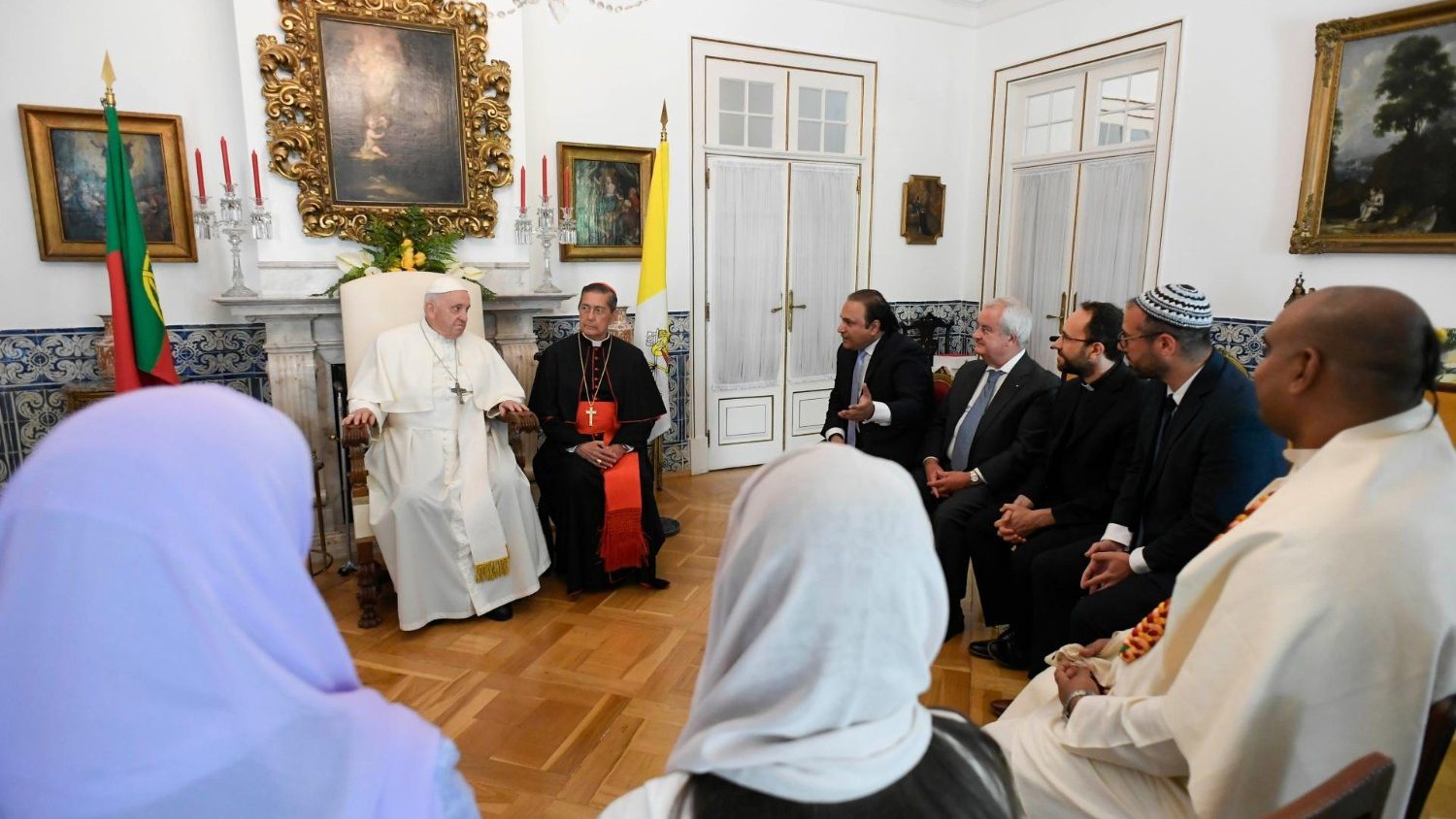 Pope Francis holds series of interreligious encounters in Lisbon - Vatican News