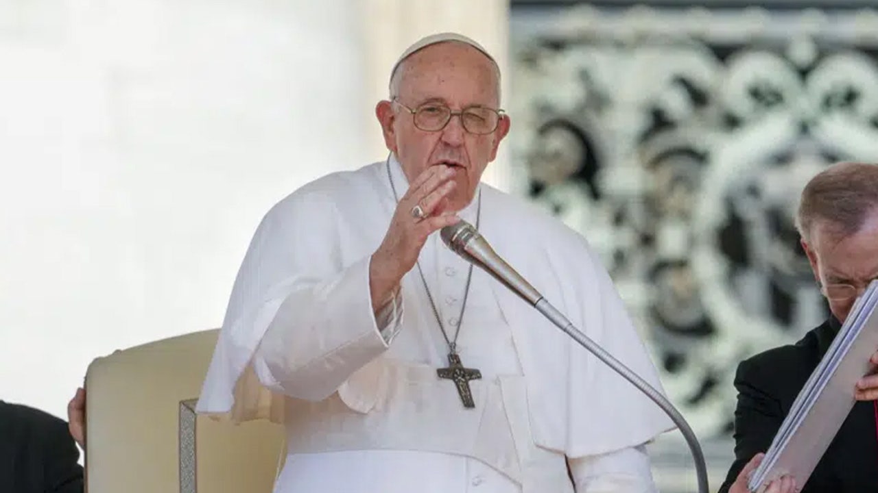Vatican clarifies Pope Francis' remarks after Ukraine blasts spread of Russian 'imperialist propaganda'