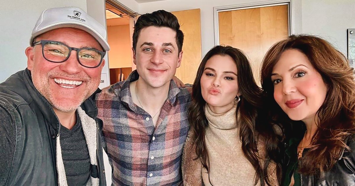 Selena Gomez Reunites ‘Wizards of Waverly Place’ Costars Pre-Spinoff