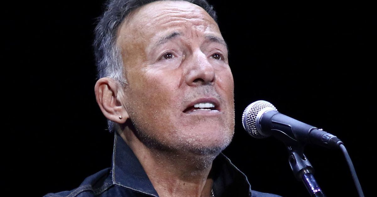 Bruce Springsteen feared he would never sing again
